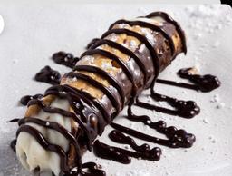 Chocolate Dipped Cannoli